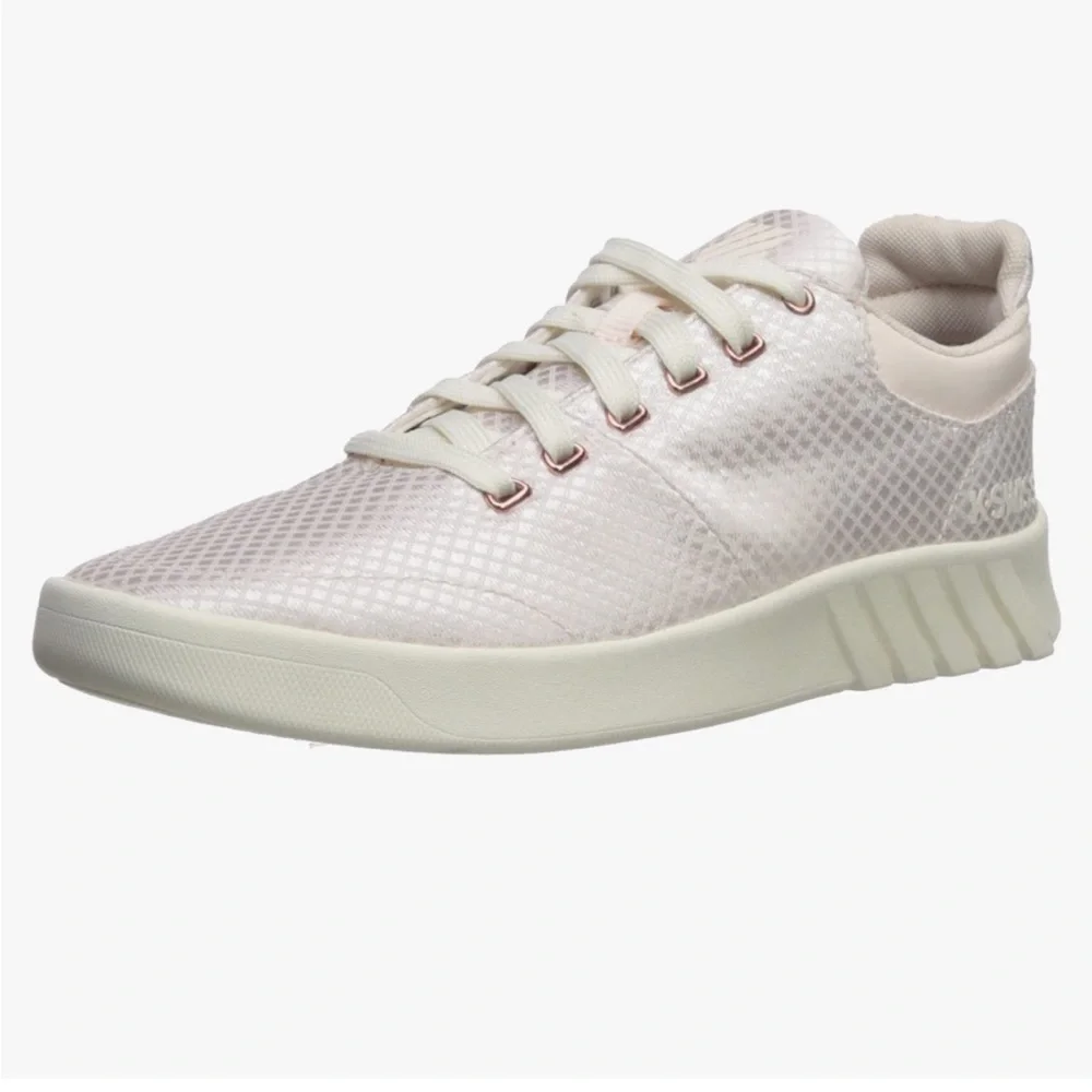 K-Swiss Women's Aero Trainer T Sneakers